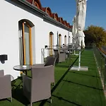Wellness Laroba Otel Alsóörs
