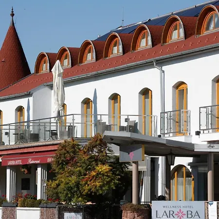 Wellness Laroba Hotel