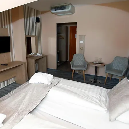 Wellness Laroba Hotel Alsóörs