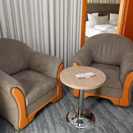 Hotel Wellness Laroba Alsoors