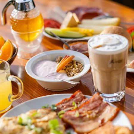 Wellness Laroba Szálloda Alsóörs