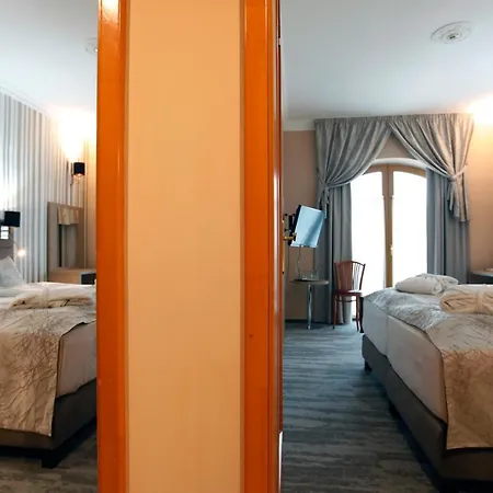 Hotel Wellness Laroba 4*