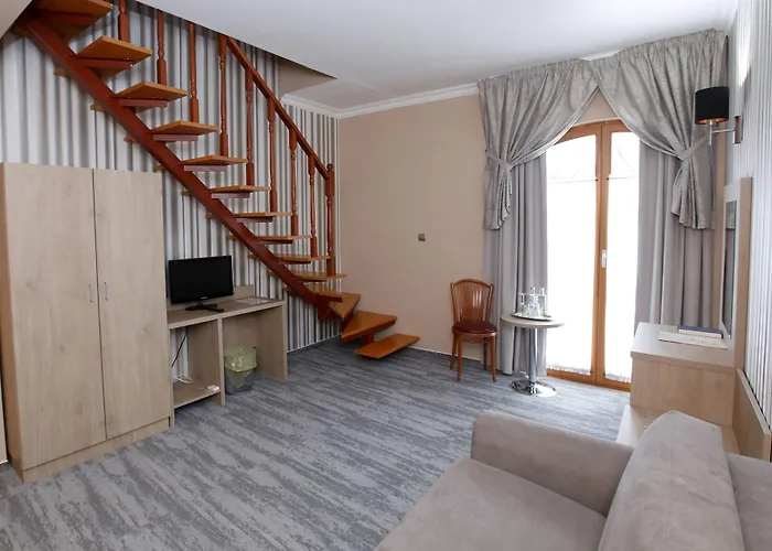 Szálloda Wellness Laroba Alsóörs